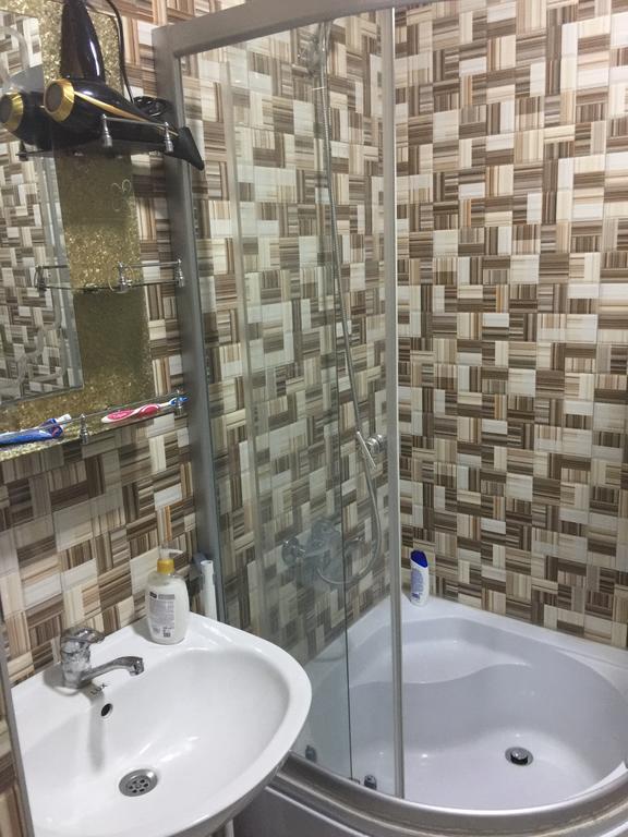 Apartment Pshavela 16 Batum Dış mekan fotoğraf